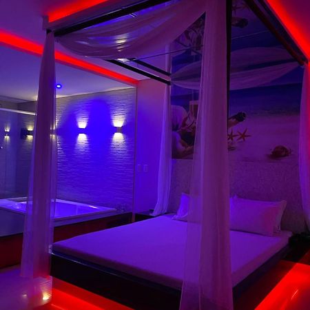 Motel Paris Aparecida de Goiania Zewnętrze zdjęcie