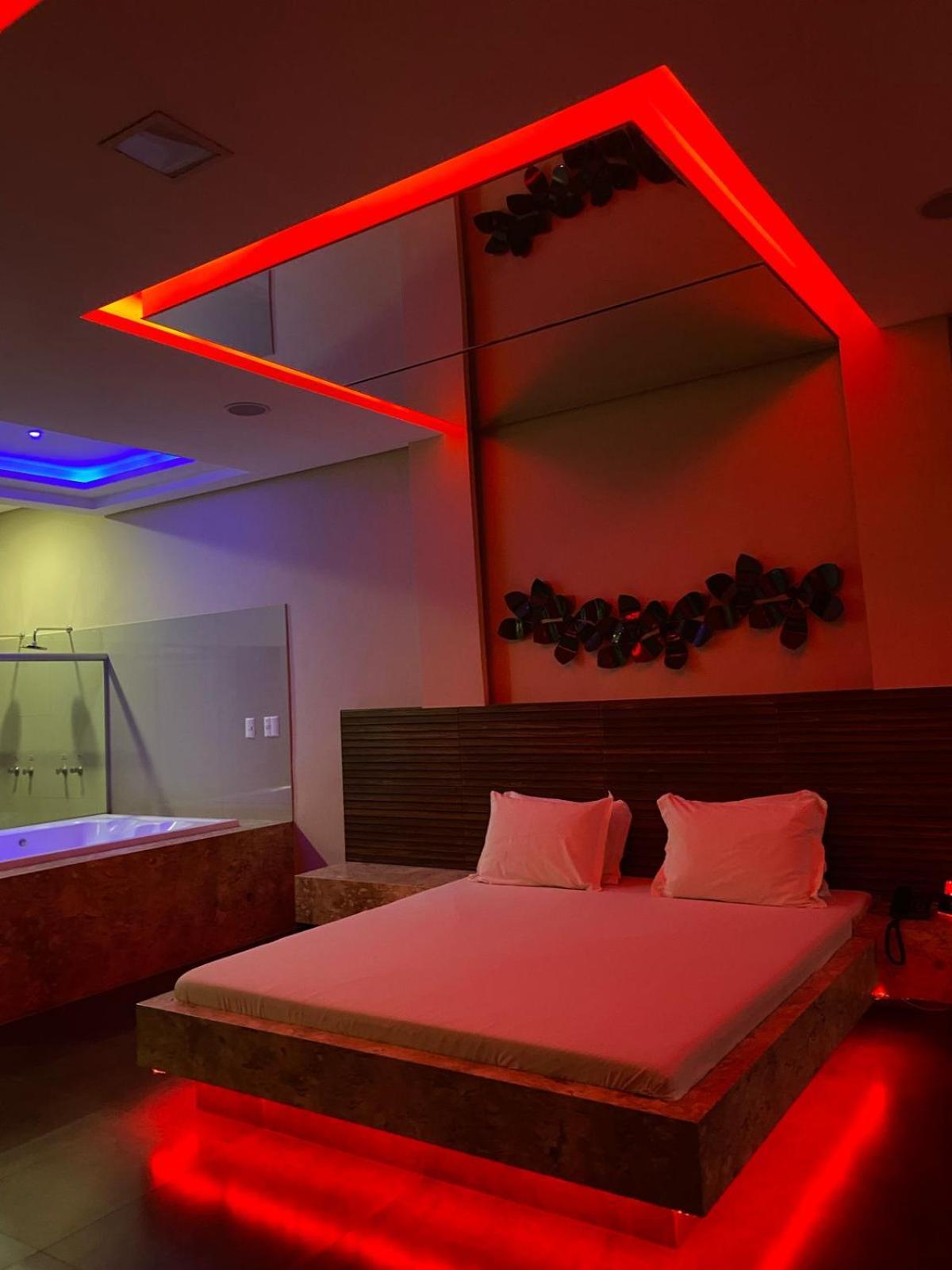 Motel Paris Aparecida de Goiania Zewnętrze zdjęcie